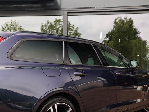 Volvo V90 2.0 D3 Momentum 150PK | Achteruitrijcamera