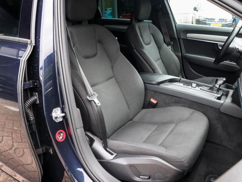 Volvo V90 2.0 D3 Momentum 150PK | Achteruitrijcamera