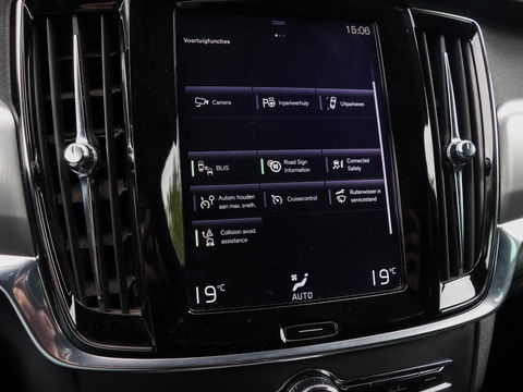 Volvo V90 2.0 D3 Momentum 150PK | Achteruitrijcamera