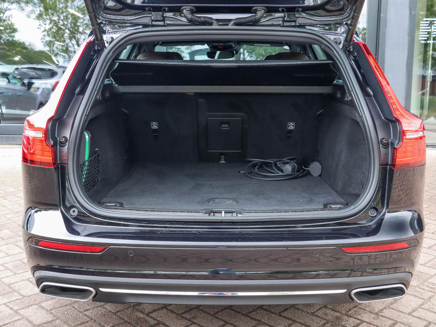 Volvo V60 T6 Recharge AWD Inscription | Elek. trekhaak | Lederen bekleding