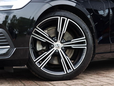 Volvo V60 T6 Recharge AWD Inscription | Elek. trekhaak | Lederen bekleding
