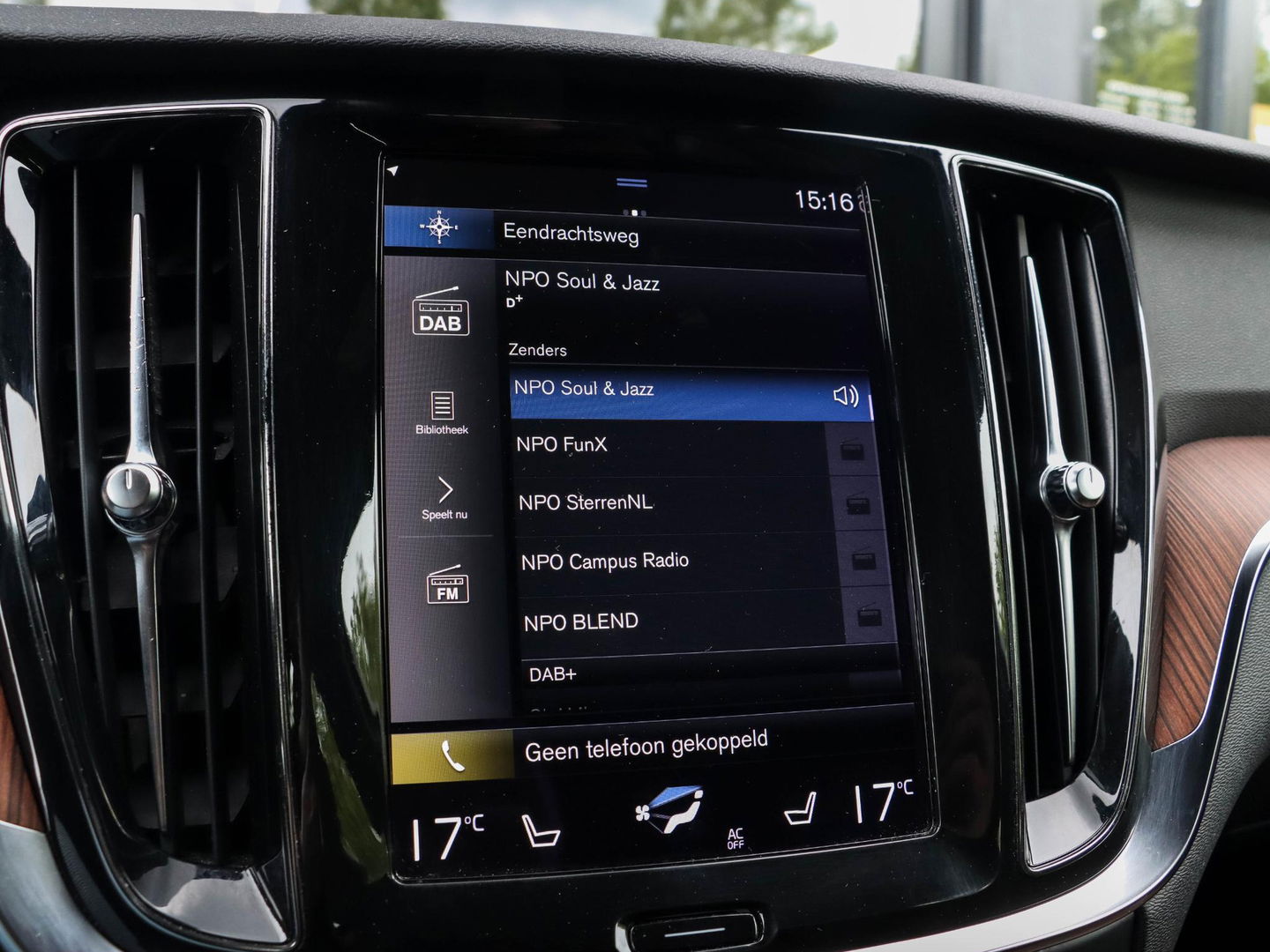 Volvo V60 T6 Recharge AWD Inscription | Elek. trekhaak | Lederen bekleding