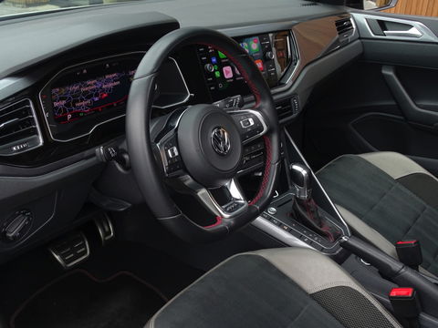 Volkswagen Polo 2.0 TSI GTI 200PK DSG automaat / RNS / LED