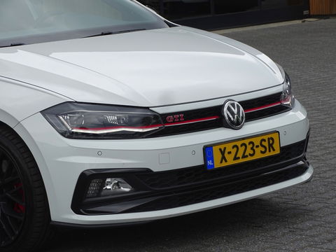 Volkswagen Polo 2.0 TSI GTI 200PK DSG automaat / RNS / LED