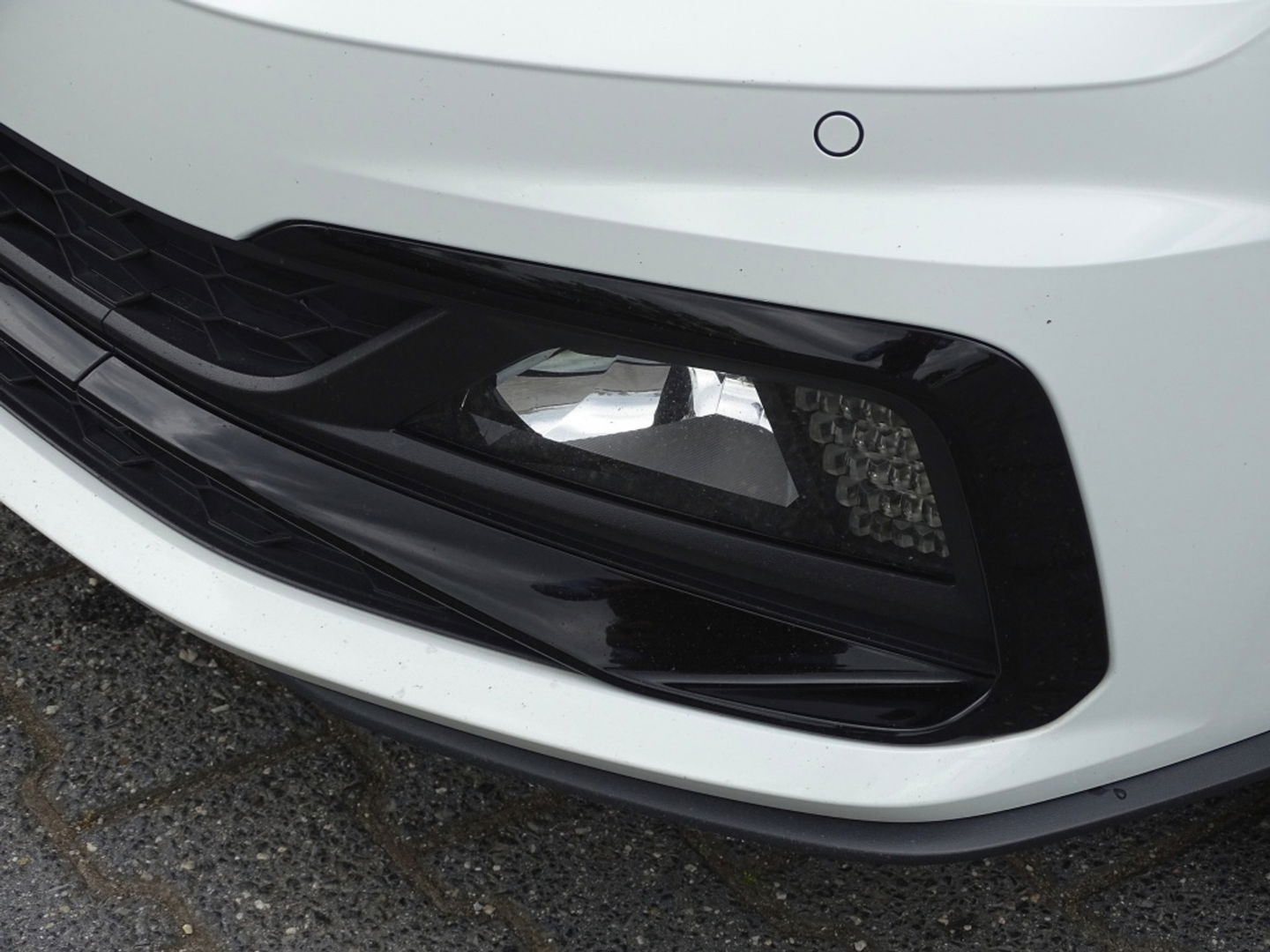 Volkswagen Polo 2.0 TSI GTI 200PK DSG automaat / RNS / LED