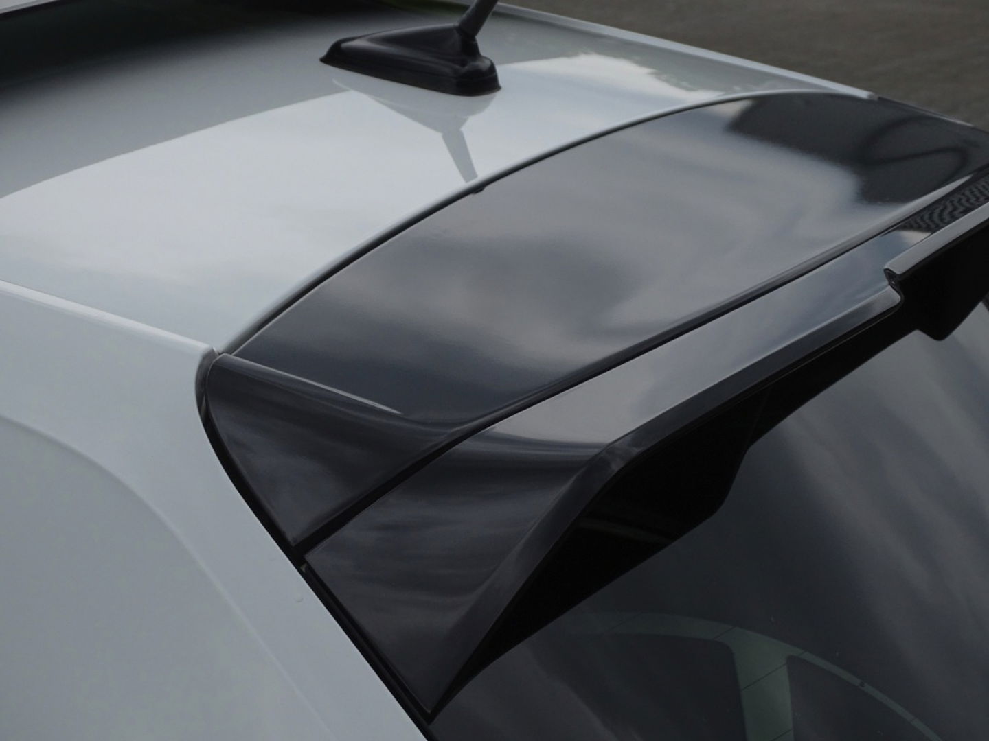 Volkswagen Polo 2.0 TSI GTI 200PK DSG automaat / RNS / LED