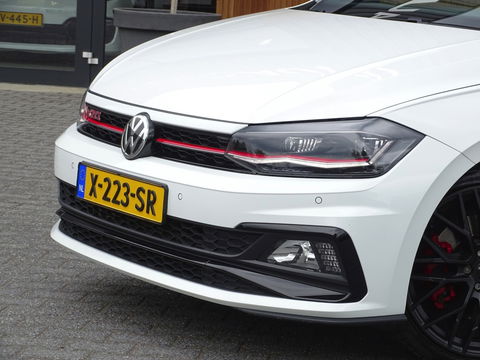 Volkswagen Polo 2.0 TSI GTI 200PK DSG automaat / RNS / LED