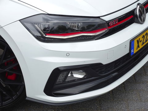 Volkswagen Polo 2.0 TSI GTI 200PK DSG automaat / RNS / LED