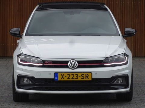 Volkswagen Polo 2.0 TSI GTI 200PK DSG automaat / RNS / LED