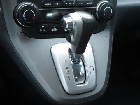 Honda CR-V 2.0i AWD Elegance AUTOMAAT | TREKHAAK | NAVI | CLIMA-AIRCO | CRUISE CONTROL | PARKEERSENSORS |