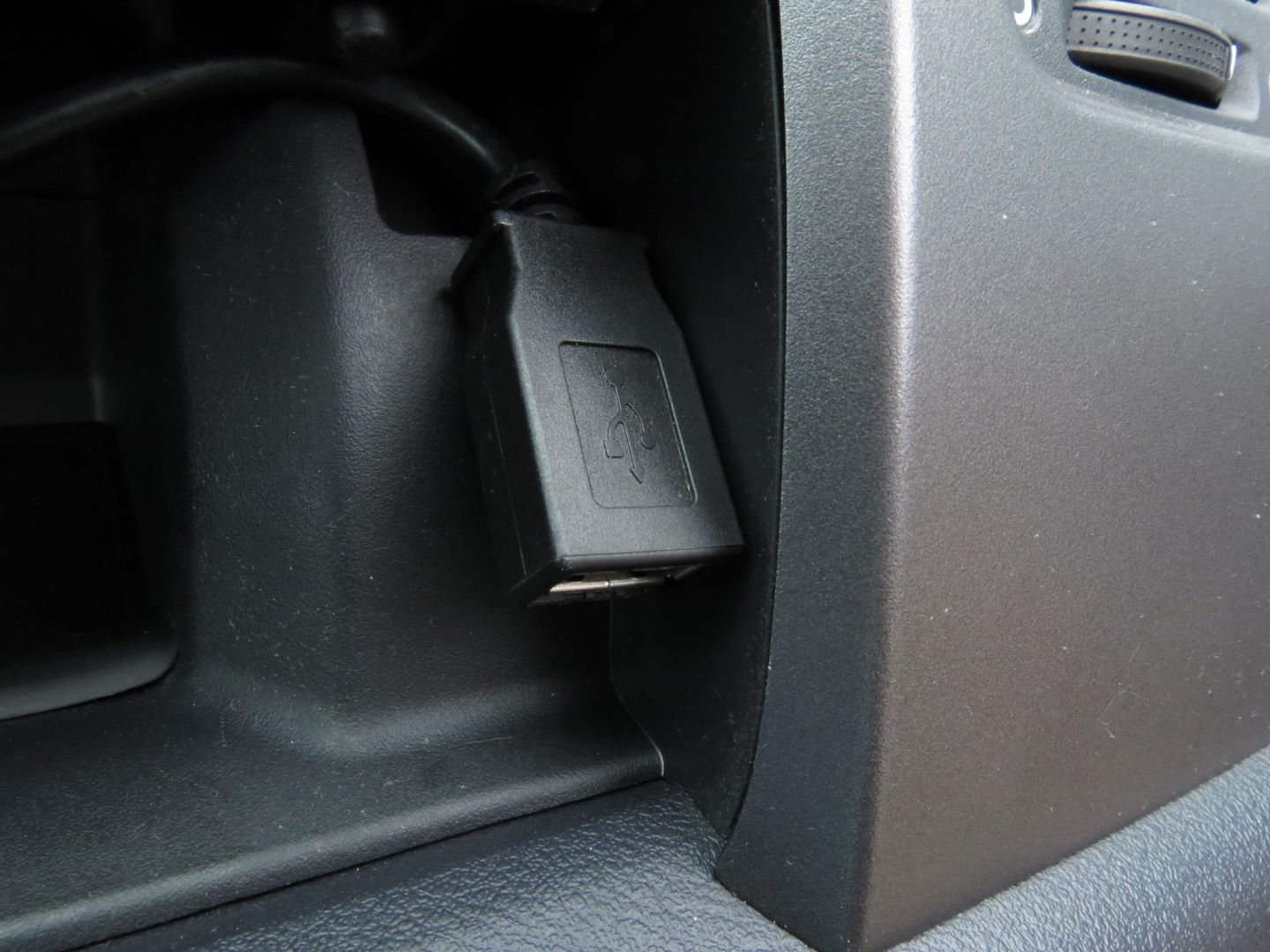 Honda CR-V 2.0i AWD Elegance AUTOMAAT | TREKHAAK | NAVI | CLIMA-AIRCO | CRUISE CONTROL | PARKEERSENSORS |