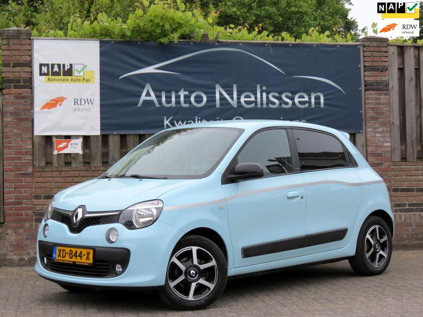 Renault Twingo 1.0 SCe Limited | AIRCO | CRUISE CONTROL | MICHELIN BANDEN | DAB | PARKEERSENSORS |