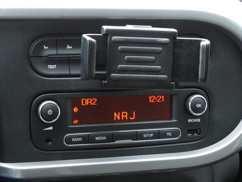 Renault Twingo 1.0 SCe Limited | AIRCO | CRUISE CONTROL | MICHELIN BANDEN | DAB | PARKEERSENSORS |