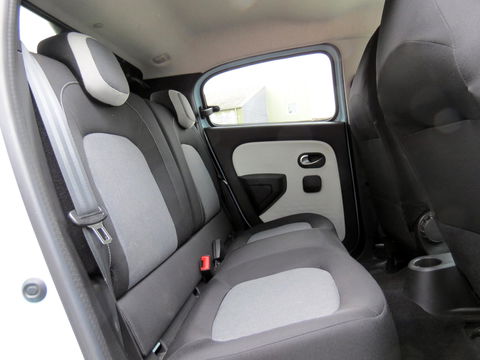 Renault Twingo 1.0 SCe Limited | AIRCO | CRUISE CONTROL | MICHELIN BANDEN | DAB | PARKEERSENSORS |