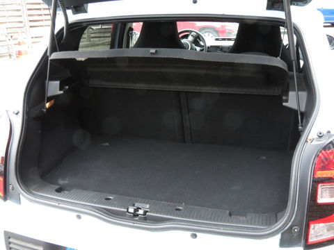 Renault Twingo 1.0 SCe Limited | AIRCO | CRUISE CONTROL | MICHELIN BANDEN | DAB | PARKEERSENSORS |