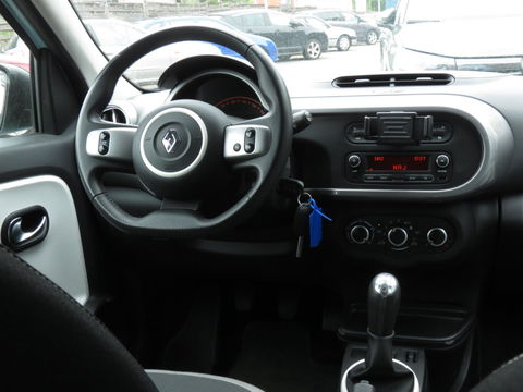 Renault Twingo 1.0 SCe Limited | AIRCO | CRUISE CONTROL | MICHELIN BANDEN | DAB | PARKEERSENSORS |