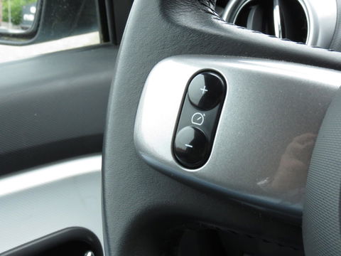Renault Twingo 1.0 SCe Limited | AIRCO | CRUISE CONTROL | MICHELIN BANDEN | DAB | PARKEERSENSORS |