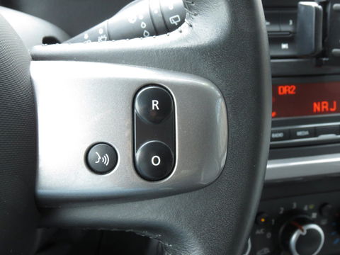 Renault Twingo 1.0 SCe Limited | AIRCO | CRUISE CONTROL | MICHELIN BANDEN | DAB | PARKEERSENSORS |