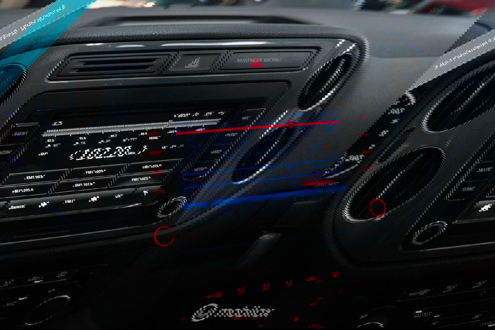 Volkswagen Tiguan 1.4 TSI Sport&Style | Trekhaak | Apple CarPlay | NL auto NAP | Alcantara | Cruise | Climate | rijklaar |