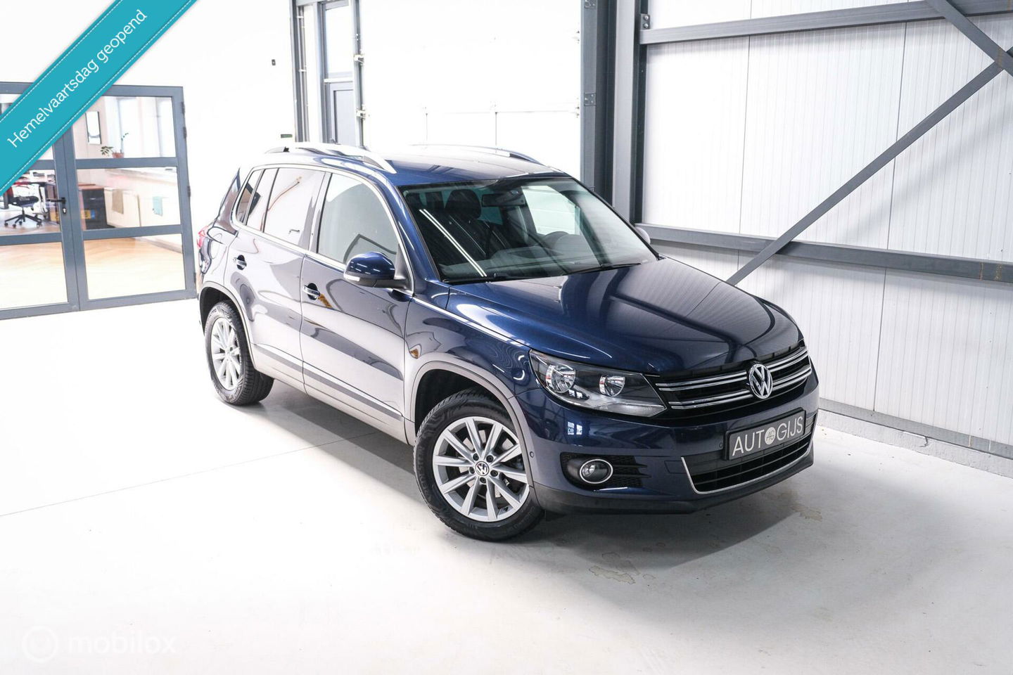 Volkswagen Tiguan 1.4 TSI Sport&Style | Trekhaak | Apple CarPlay | NL auto NAP | Alcantara | Cruise | Climate | rijklaar |