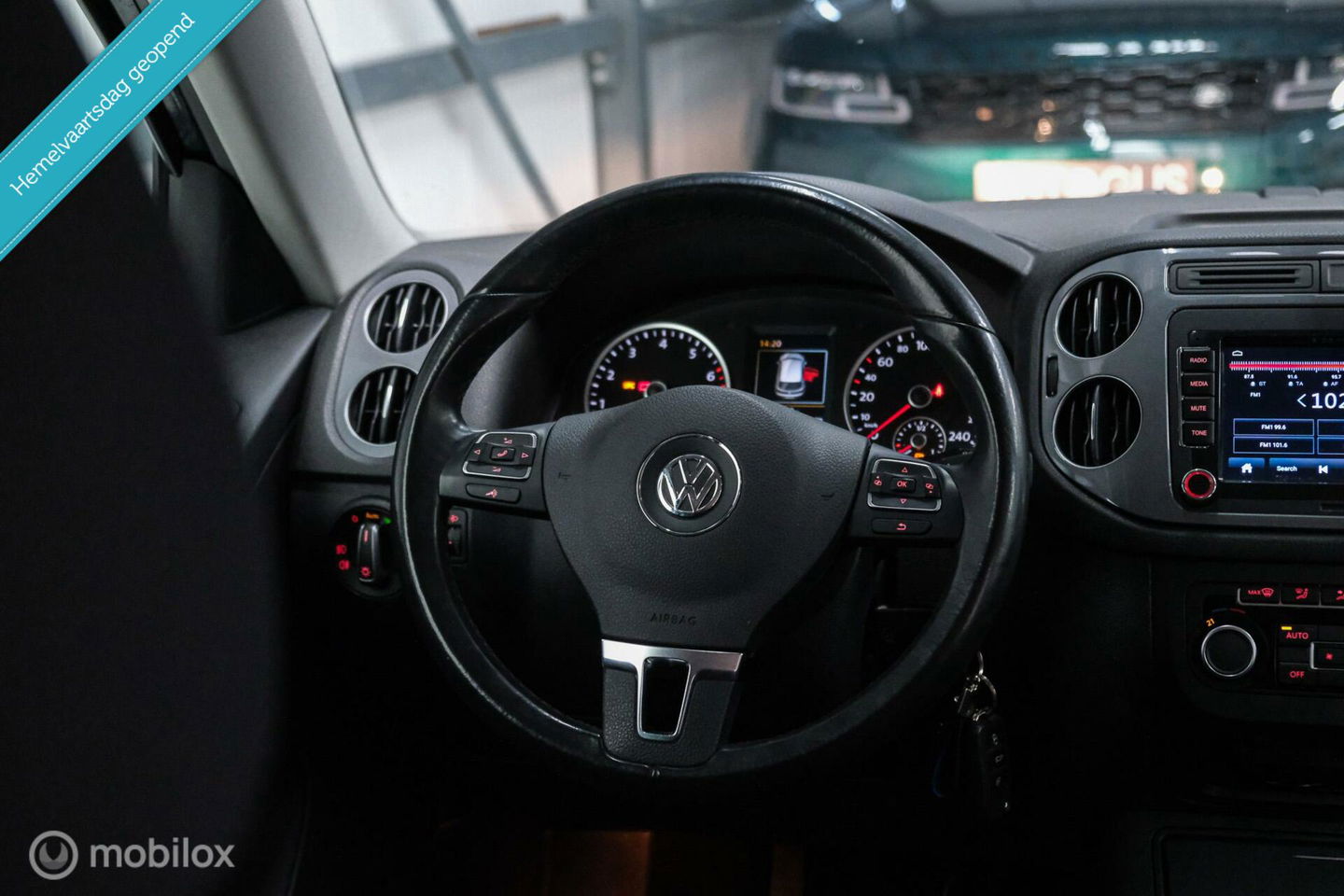Volkswagen Tiguan 1.4 TSI Sport&Style | Trekhaak | Apple CarPlay | NL auto NAP | Alcantara | Cruise | Climate | rijklaar |