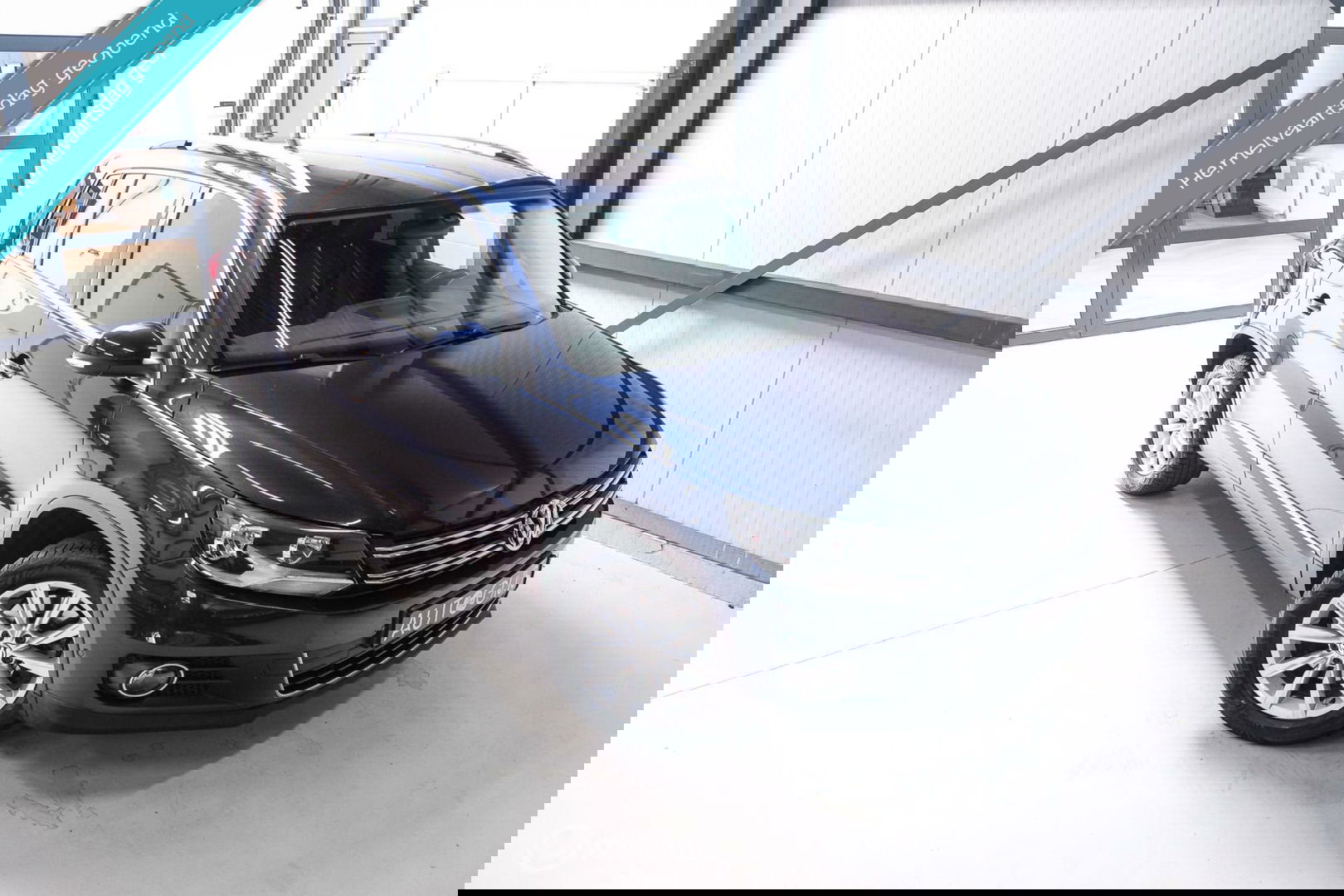 Volkswagen Tiguan 1.4 TSI Sport&Style | Trekhaak | Apple CarPlay | NL auto NAP | Alcantara | Cruise | Climate | rijklaar |