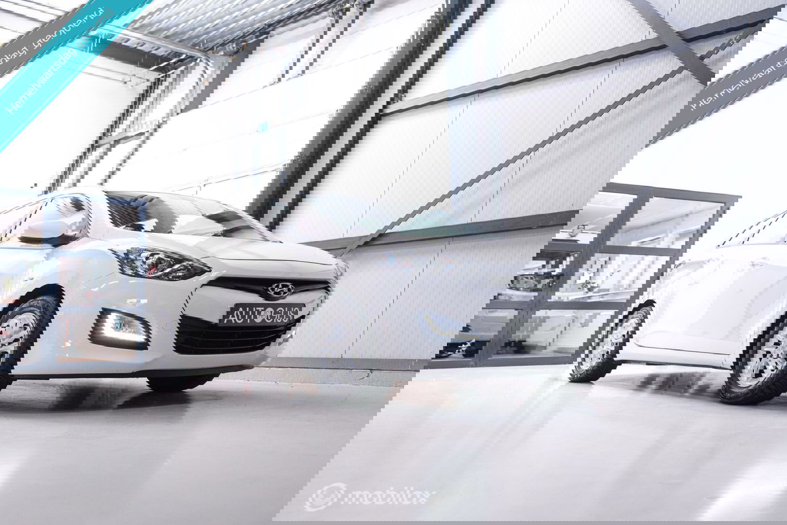 Hyundai i30 Wagon 1.6 GDI 120 pk | Trekhaak | Clima | Cruise | Stuurwielverwarming | All seasons | Nieuwe APK |