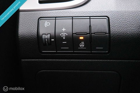 Hyundai i30 Wagon 1.6 GDI 120 pk | Trekhaak | Clima | Cruise | Stuurwielverwarming | All seasons | Nieuwe APK |