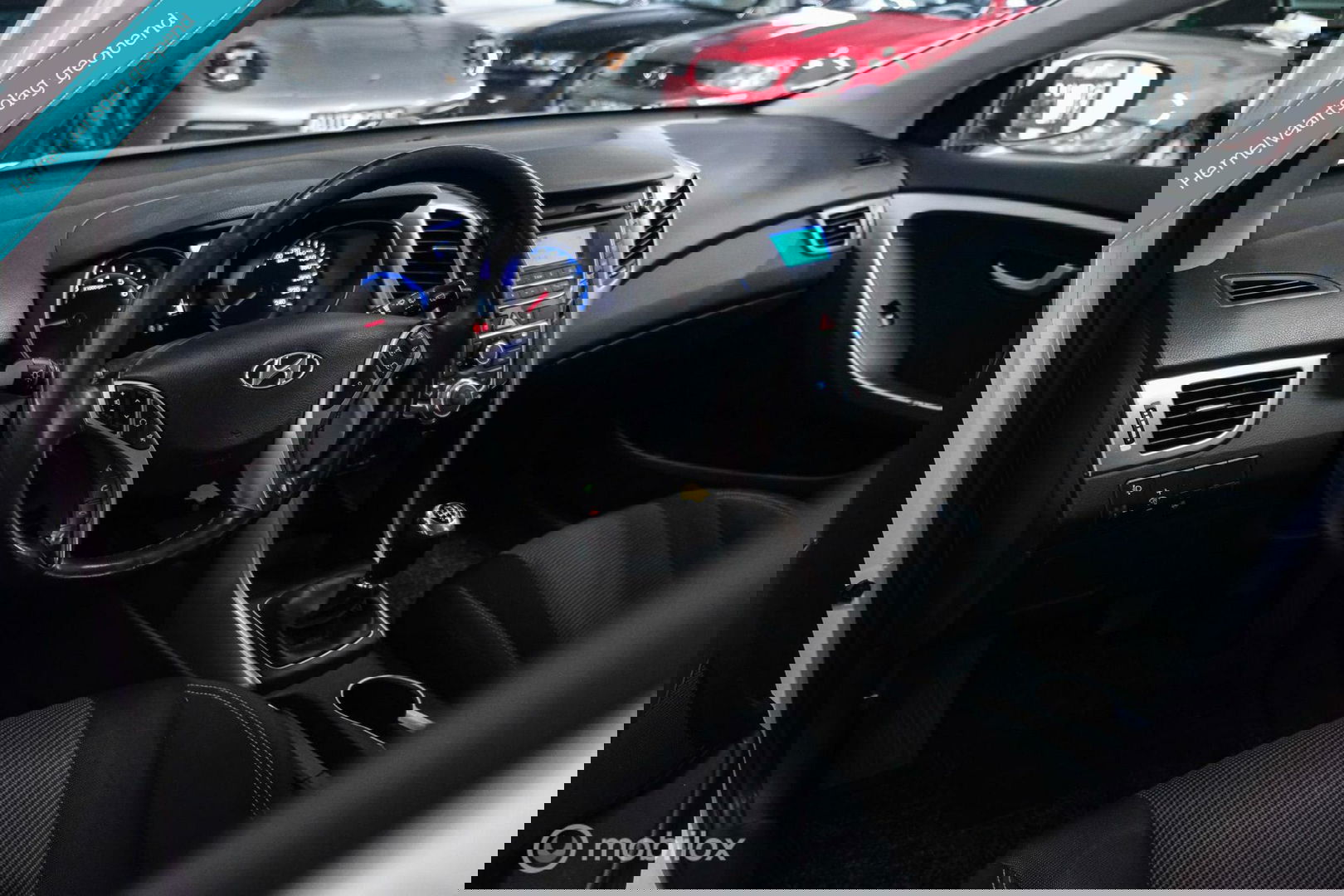 Hyundai i30 Wagon 1.6 GDI 120 pk | Trekhaak | Clima | Cruise | Stuurwielverwarming | All seasons | Nieuwe APK |