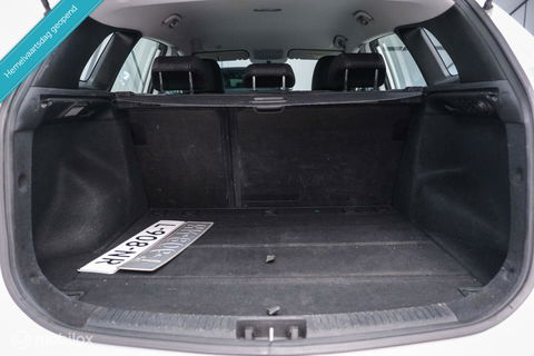 Hyundai i30 Wagon 1.6 GDI 120 pk | Trekhaak | Clima | Cruise | Stuurwielverwarming | All seasons | Nieuwe APK |