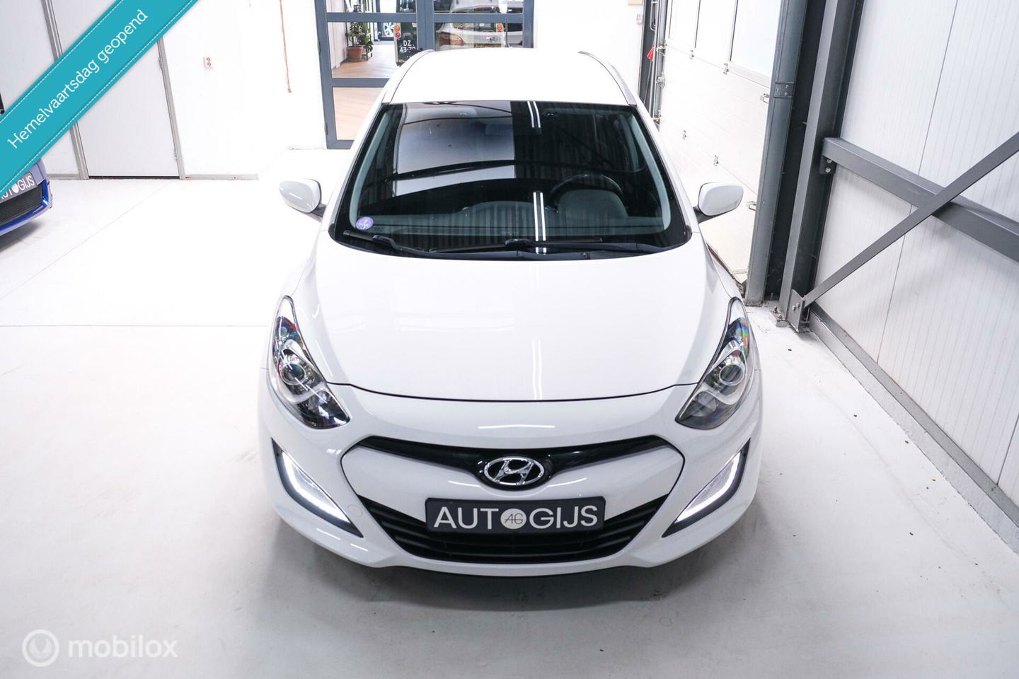 Hyundai i30 Wagon 1.6 GDI 120 pk | Trekhaak | Clima | Cruise | Stuurwielverwarming | All seasons | Nieuwe APK |