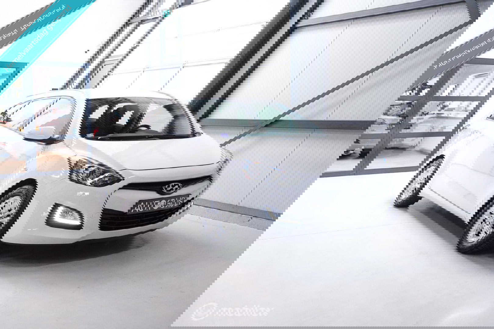 Hyundai i30 Wagon 1.6 GDI 120 pk | Trekhaak | Clima | Cruise | Stuurwielverwarming | All seasons | Nieuwe APK |