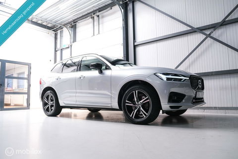 Volvo XC60 2.0 Recharge T8 AWD R-Design 390 pk | Trekhaak | Schuifdak | Dealer onderhouden | Camera | DAB | Stoel + stuurwiel verwarming |