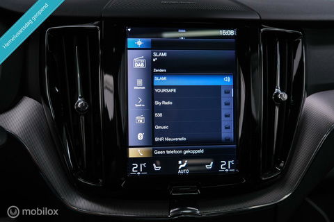 Volvo XC60 2.0 Recharge T8 AWD R-Design 390 pk | Trekhaak | Schuifdak | Dealer onderhouden | Camera | DAB | Stoel + stuurwiel verwarming |