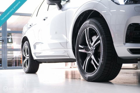 Volvo XC60 2.0 Recharge T8 AWD R-Design 390 pk | Trekhaak | Schuifdak | Dealer onderhouden | Camera | DAB | Stoel + stuurwiel verwarming |