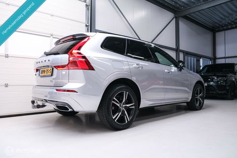 Volvo XC60 2.0 Recharge T8 AWD R-Design 390 pk | Trekhaak | Schuifdak | Dealer onderhouden | Camera | DAB | Stoel + stuurwiel verwarming |