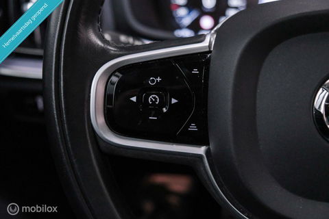 Volvo V60 2.0 B3 Momentum Advantage | Schuifdak | Pine Grey | Trekhaak | Stoel + stuurwiel verwarming | NAP NL auto |