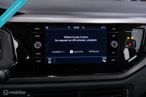 Volkswagen Polo 1.0 TSI Comfortline | Adaptive | NAP NL auto | DAB | All season | Limestone | LED | Navigatie |