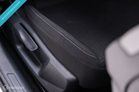 Volkswagen Polo 1.0 TSI Comfortline | Adaptive | NAP NL auto | DAB | All season | Limestone | LED | Navigatie |