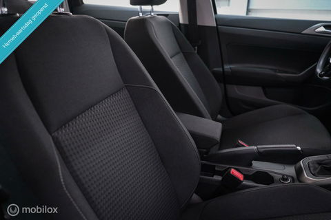 Volkswagen Polo 1.0 TSI Comfortline | Adaptive | NAP NL auto | DAB | All season | Limestone | LED | Navigatie |