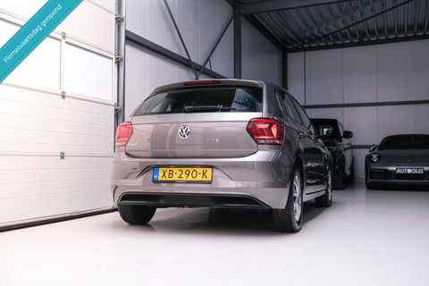 Volkswagen Polo 1.0 TSI Comfortline | Adaptive | NAP NL auto | DAB | All season | Limestone | LED | Navigatie |