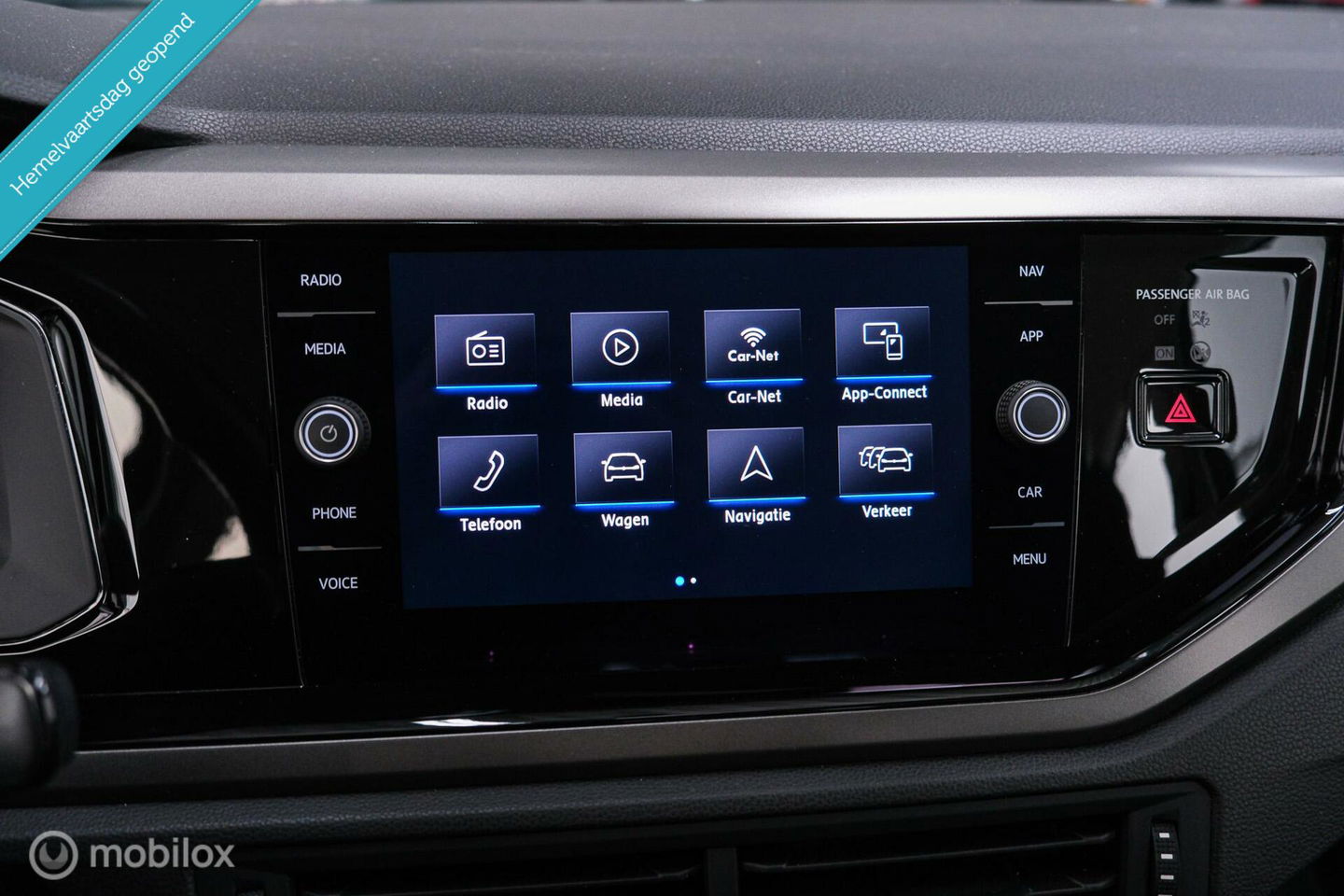 Volkswagen Polo 1.0 TSI Comfortline | Adaptive | NAP NL auto | DAB | All season | Limestone | LED | Navigatie |