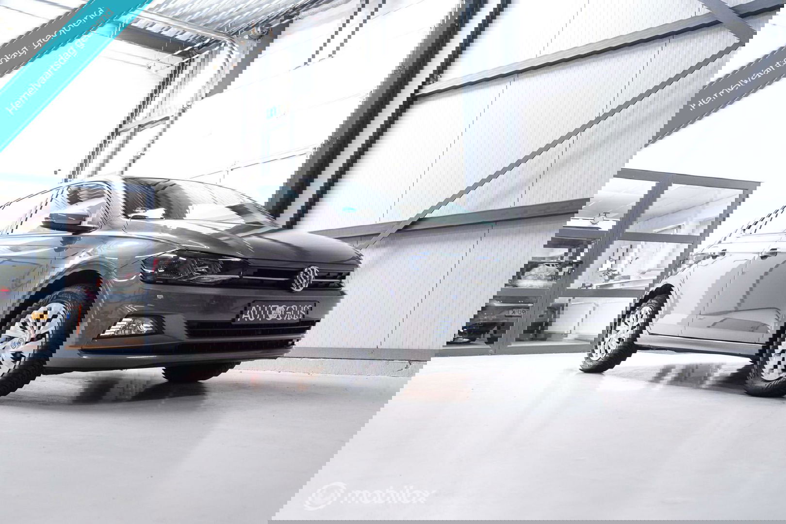 Volkswagen Polo 1.0 TSI Comfortline | Adaptive | NAP NL auto | DAB | All season | Limestone | LED | Navigatie |