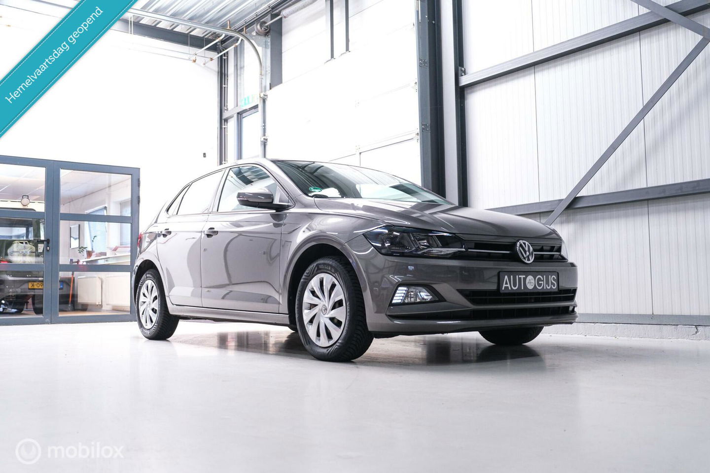 Volkswagen Polo 1.0 TSI Comfortline | Adaptive | NAP NL auto | DAB | All season | Limestone | LED | Navigatie |