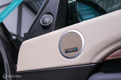 Land Rover Discovery 5 2.0 Td4 HSE Luxury 7p. | Dealer OH | Meridian | Trekhaak | DAB | Cold Climate pack | Nieuwe motor |