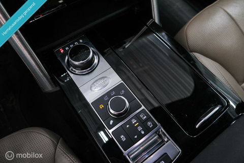 Land Rover Discovery 5 2.0 Td4 HSE Luxury 7p. | Dealer OH | Meridian | Trekhaak | DAB | Cold Climate pack | Nieuwe motor |