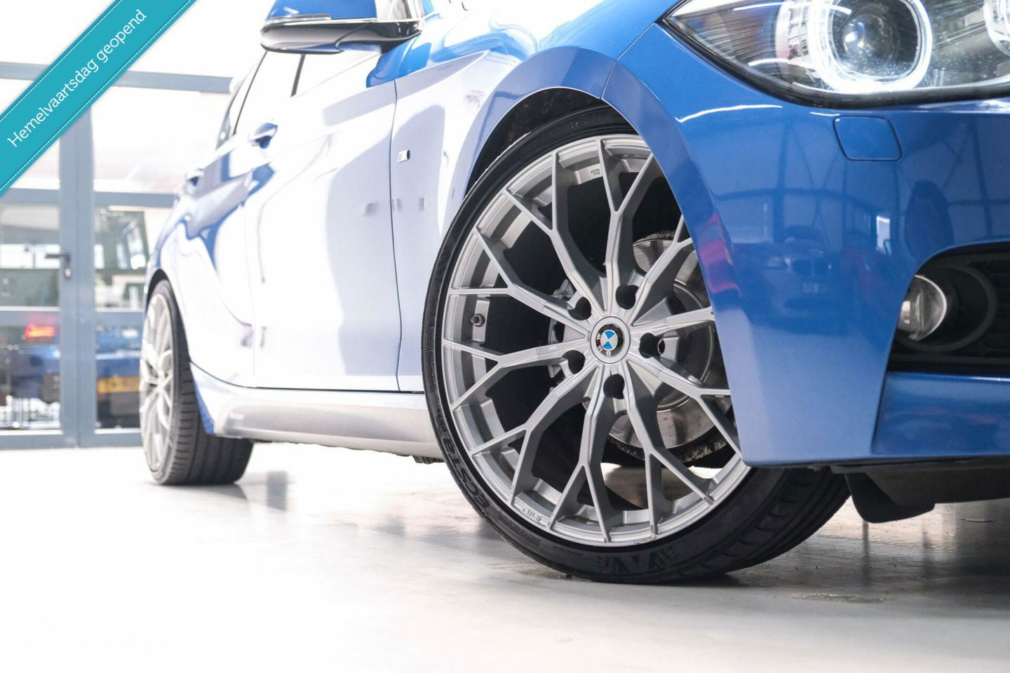 BMW 1-serie 116i M Sport | Estoril blue | Alcantara | LED | M performance | unieke auto | NAP orig NL | Trekhaak | 19 inch |