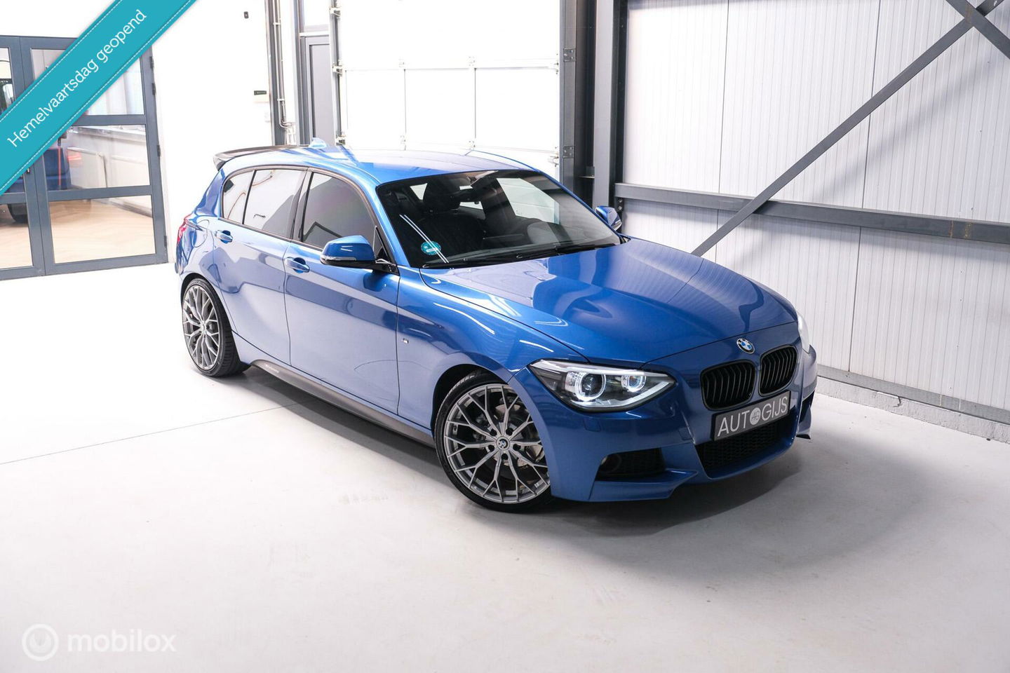 BMW 1-serie 116i M Sport | Estoril blue | Alcantara | LED | M performance | unieke auto | NAP orig NL | Trekhaak | 19 inch |