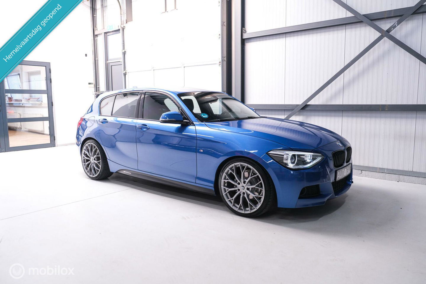 BMW 1-serie 116i M Sport | Estoril blue | Alcantara | LED | M performance | unieke auto | NAP orig NL | Trekhaak | 19 inch |