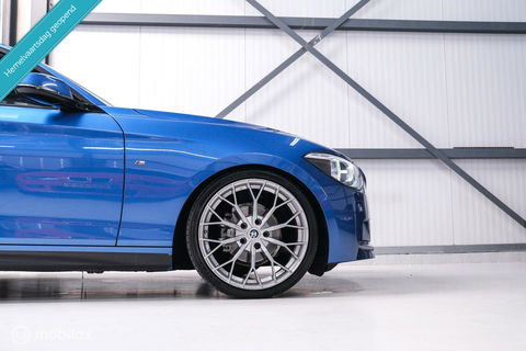 BMW 1-serie 116i M Sport | Estoril blue | Alcantara | LED | M performance | unieke auto | NAP orig NL | Trekhaak | 19 inch |